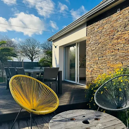 Confortable Maison Renovee, Jardin Clos, 1km Киберон